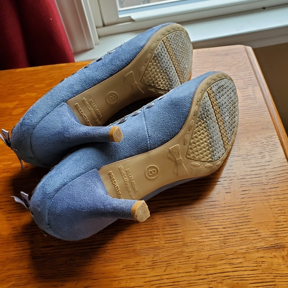 Predictions gray heels 👠 - Picture 5 of 6